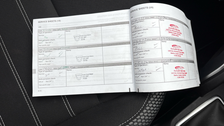 Dacia Duster 1.6 SCe Prestige 5dr Petrol Estate